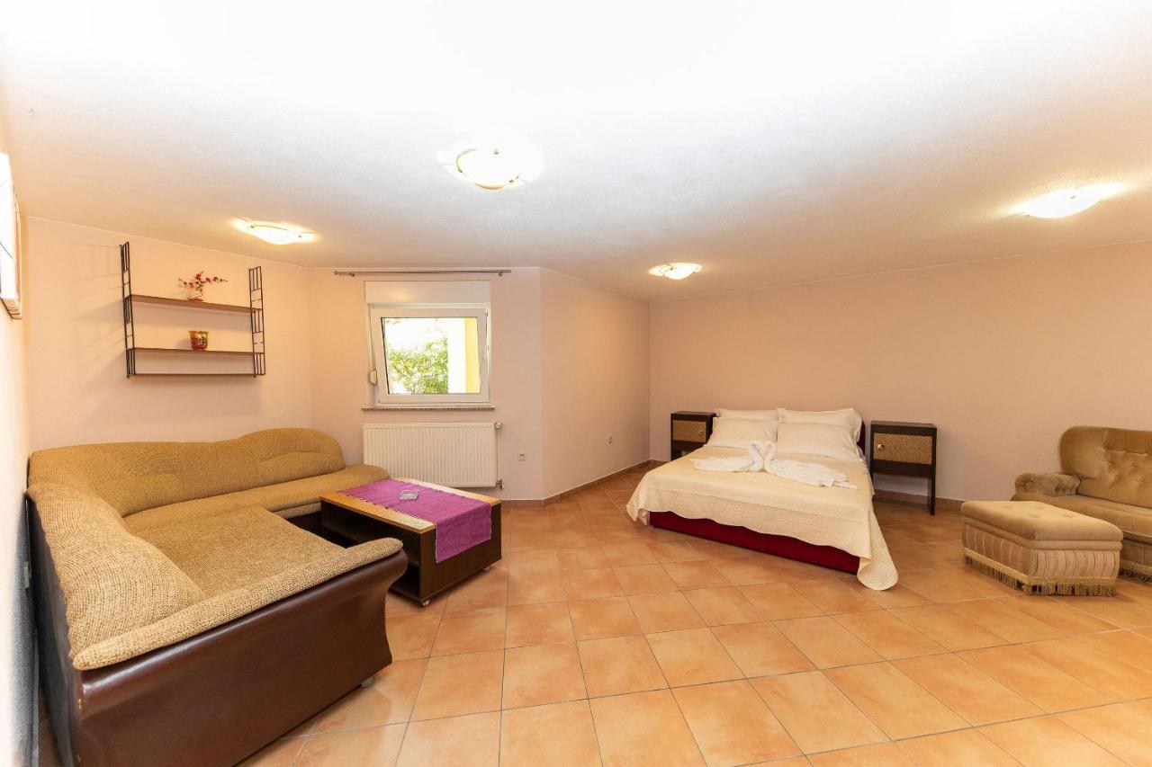 Apartments Artan تْسْغيكفانِتْسا المظهر الخارجي الصورة